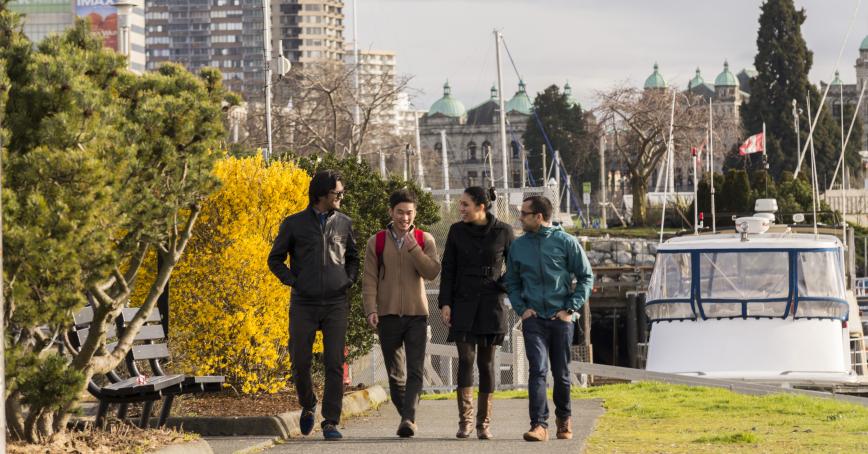 RRU Students walking downtown Victoria