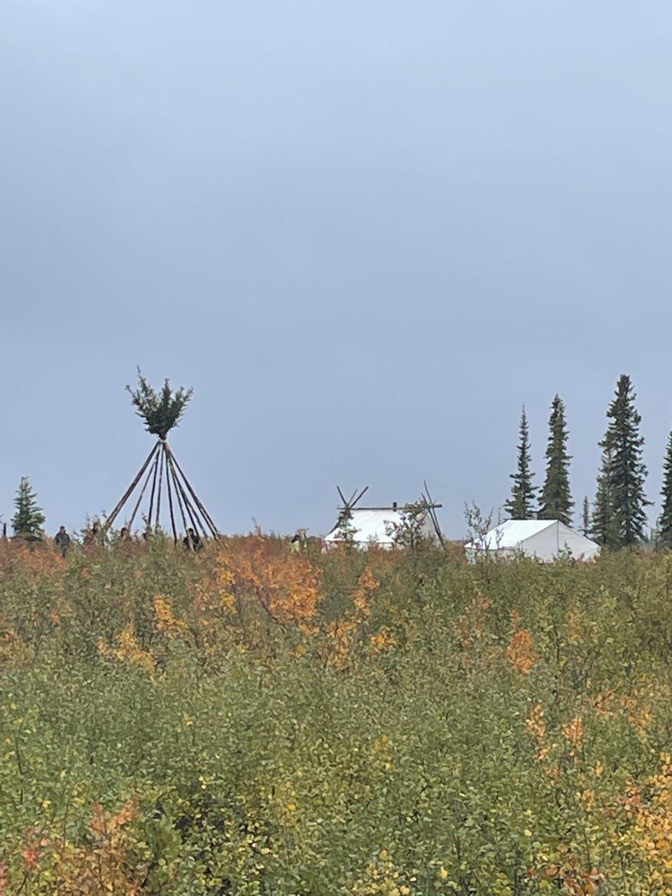 Dënesųłiné/Māori Cultural Exchange camp